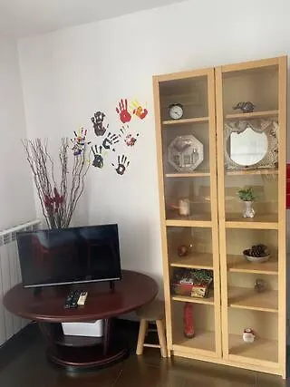 New Two Bedroom With Balcony Апартаменты *